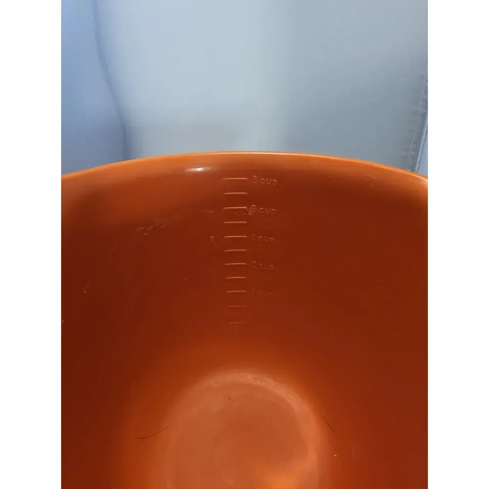 Vintage Orange Rubbermaid #2661 1.5 Quart 6-Cup Grip N Mix Batter Bowl Measuring